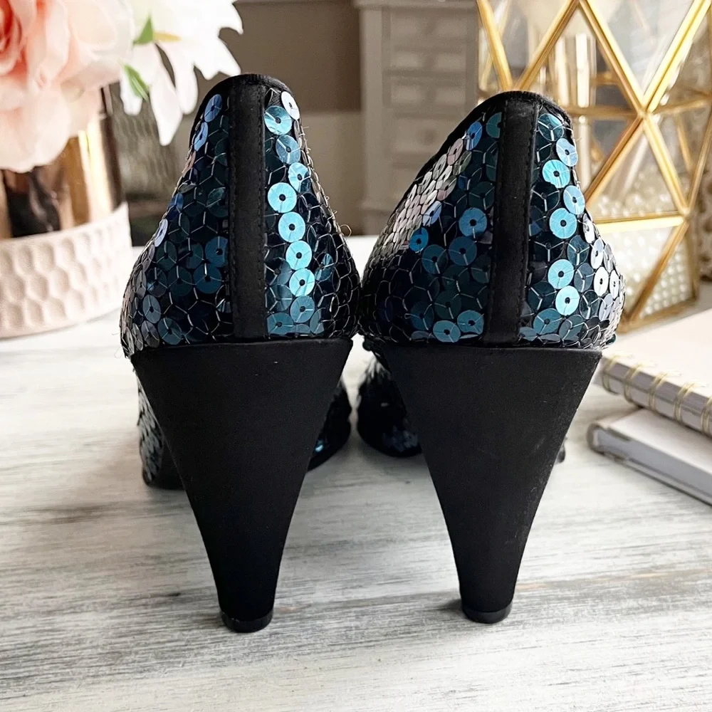 Marc by Marc Jacobs sequin point heels pumps size 39.5